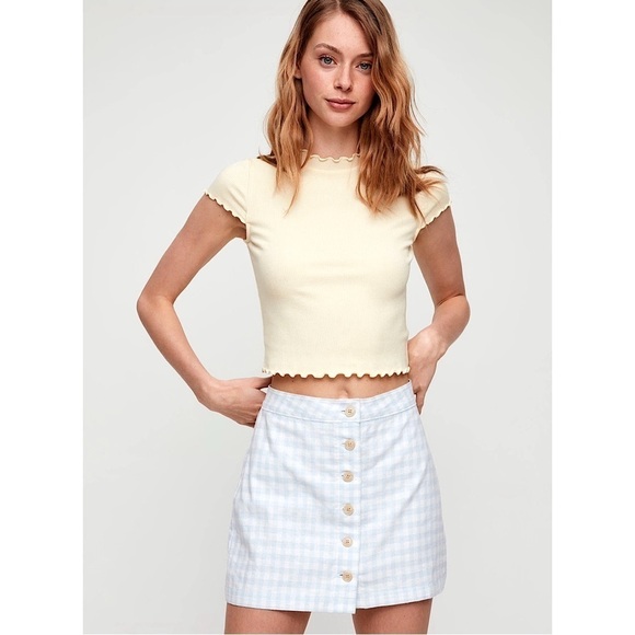 Aritzia Tops - Aritzia-Sunday Best Crowne Scalloped Detail Baby Blue Tee (Size:Small)